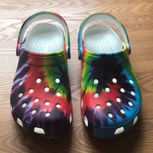 Classic Crocs Tie Dye Size 8 Women’s (6 Men)